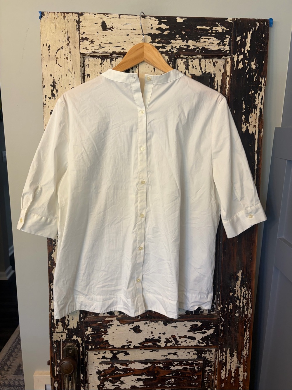 Ann Taylor Loft button back White Short Sleeve Crewneck Blouse. Women’s Large. - Picture 2 of 7